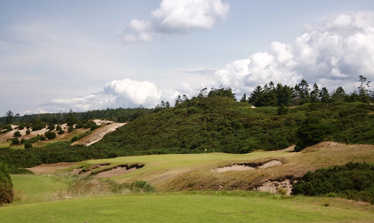 Pacific Dunes golf course - hole 17
