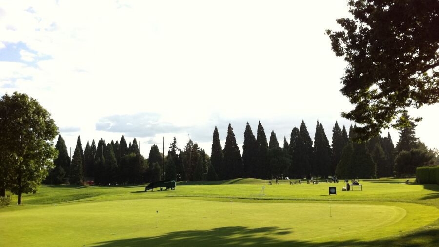 Columbia Edgewater CC: Driving range