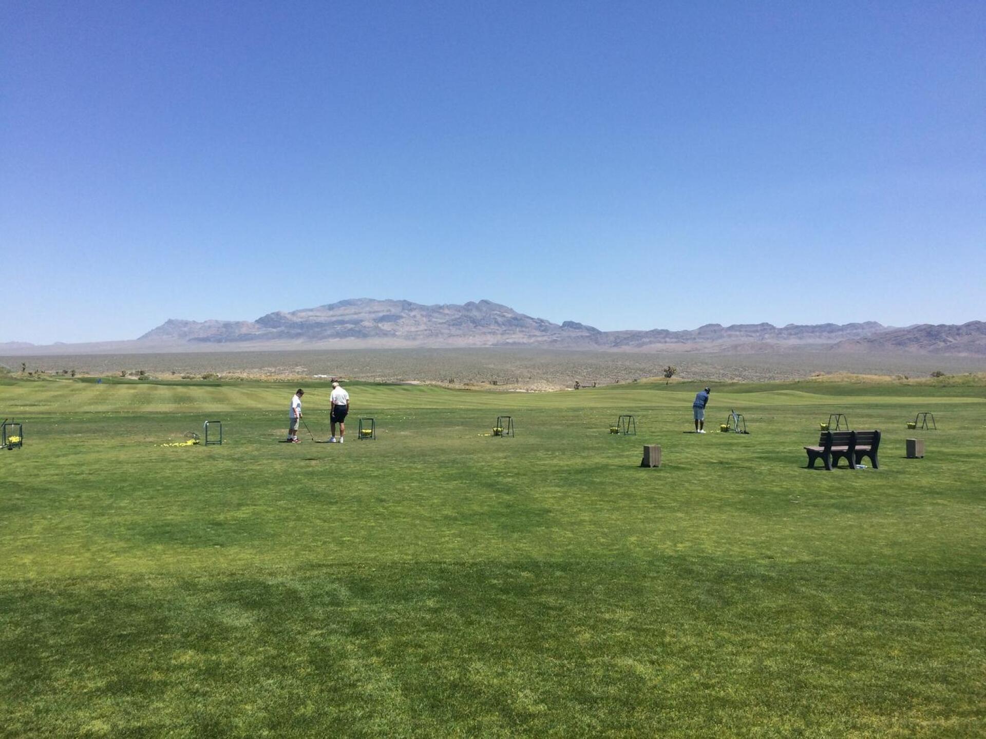 (Photo submitted by Filthy20 on 06/06/2016)