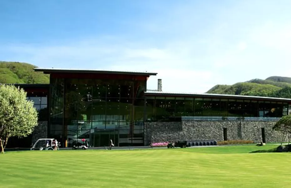 Blue Mountain CC: Clubhouse