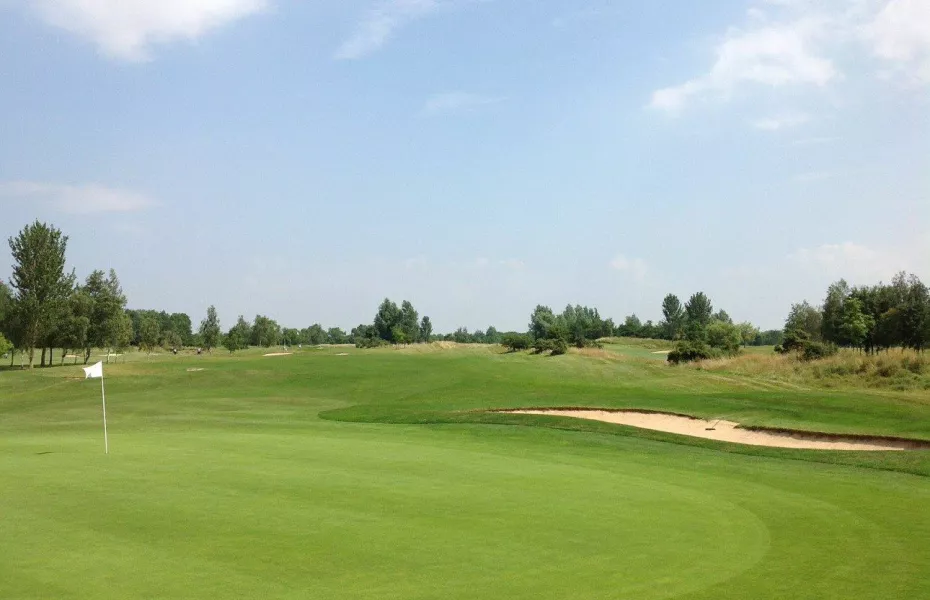 View from Stratford Oaks GC