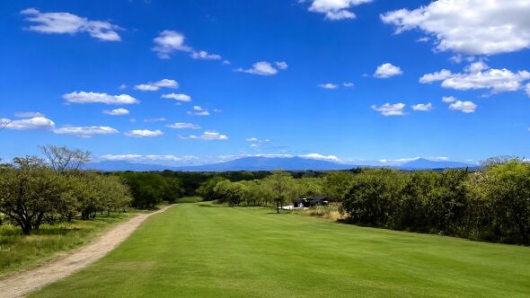Tres Volcanes GCC: #17