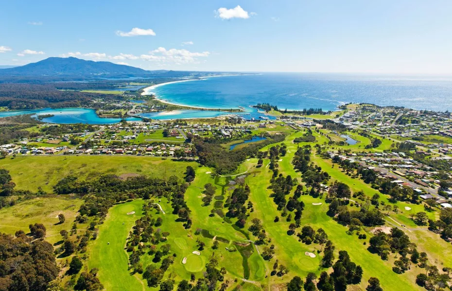 Bermagui CC: Aerial view