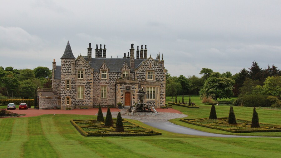 MacLeod House & Lodge