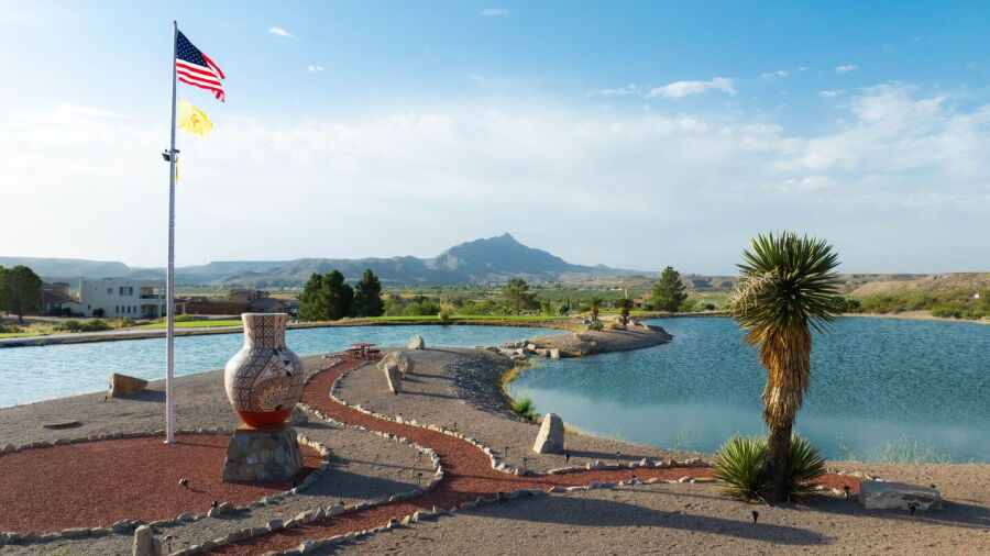 Turtleback Mountain Golf & Resort