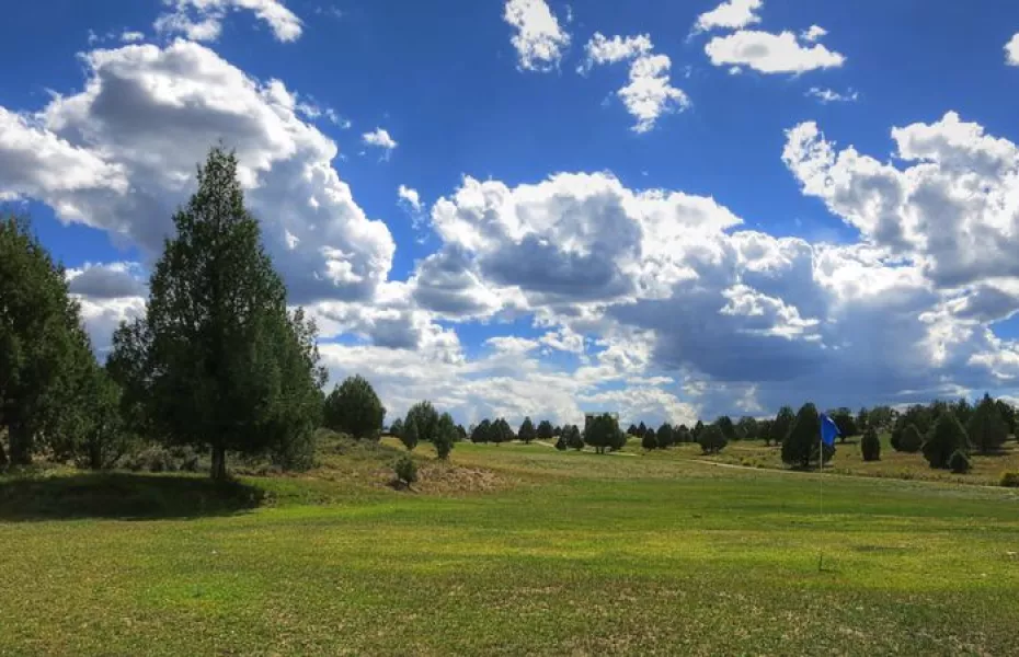 Cherokee Springs Golf & RV Resort