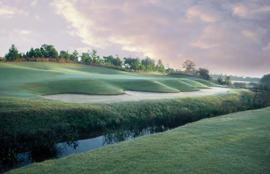 Barefoot Resort - Love Course
