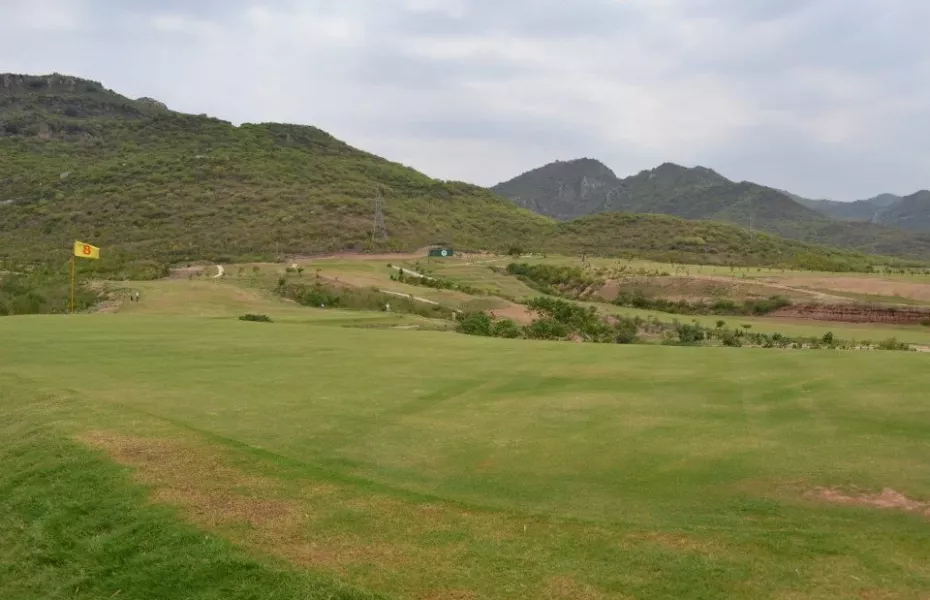 Margalla Greens GC: #8