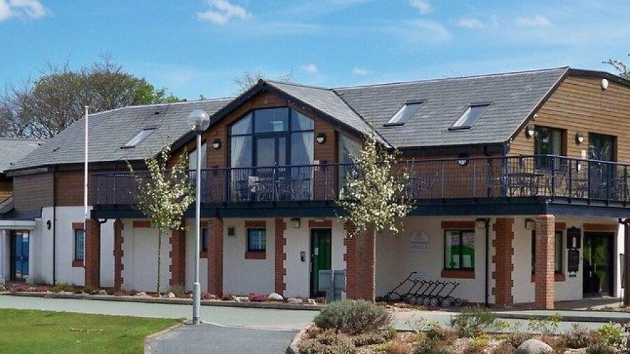 Whitefield GC: Clubhouse