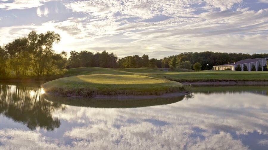 East at The Bay Club: #9