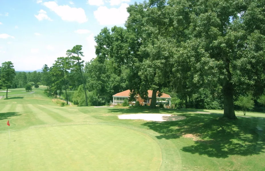 Lake Hickory Country Club - Town: Pro Shop