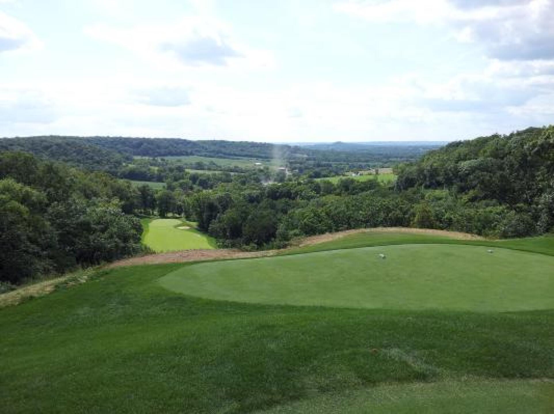 #14 tee (Photo submitted by bpbostrom on 08/26/2013)