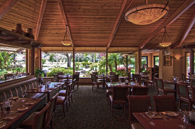  Echo's Lounge at Sycuan Golf Resort 
