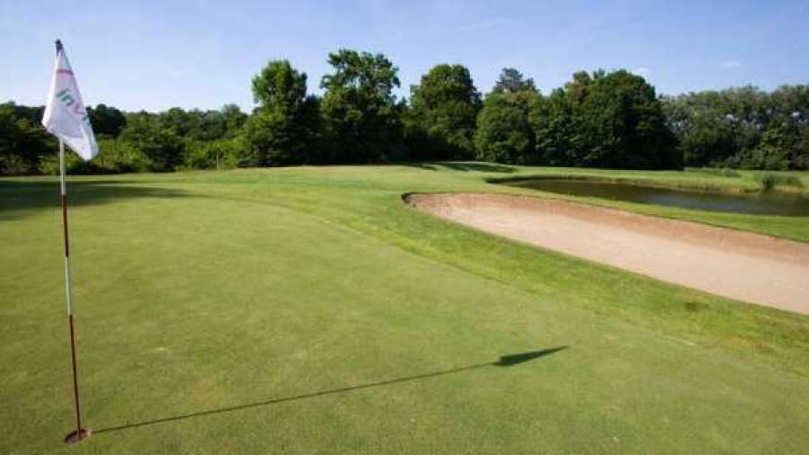 Old Lake GCC