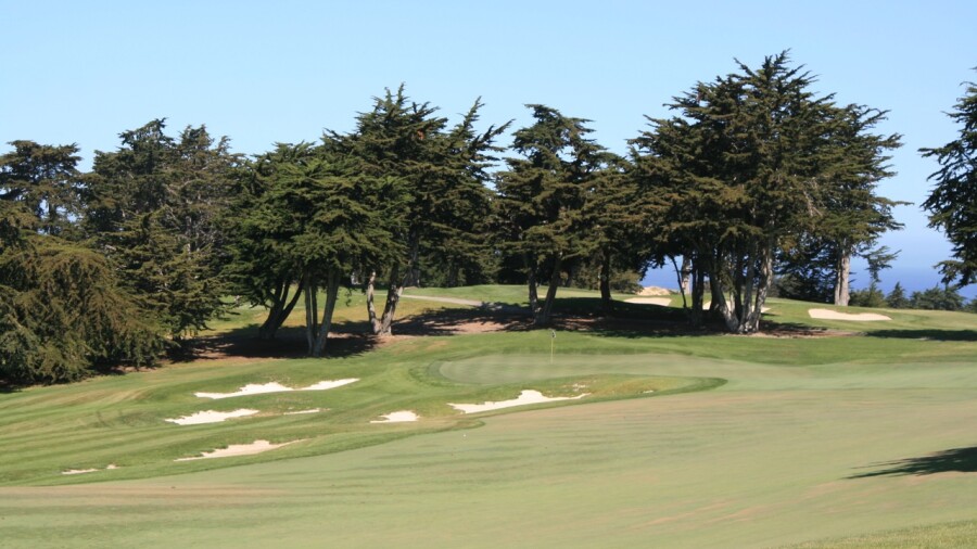 Black Horse GC at Bayonet & Black Horse - hole 18