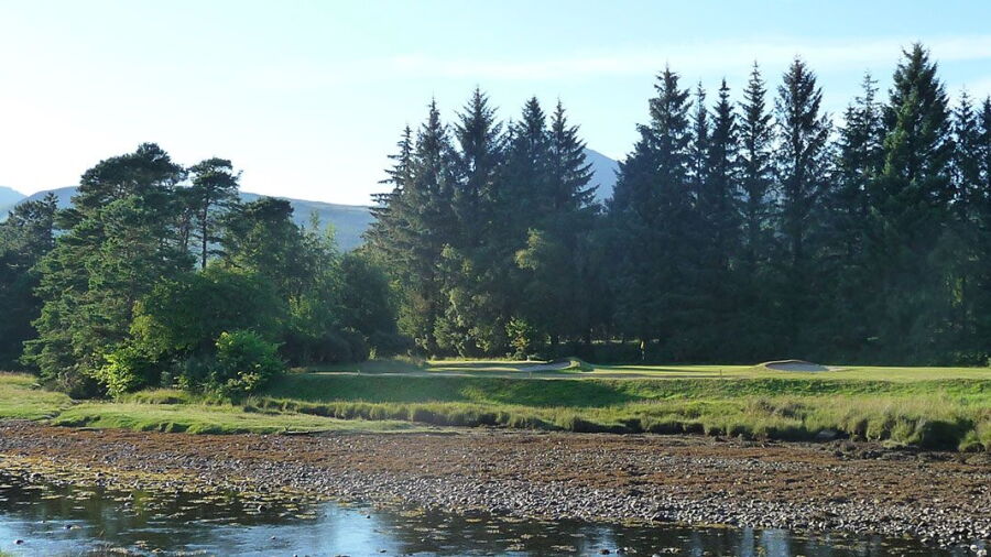 Brodick GC: Water Hazard