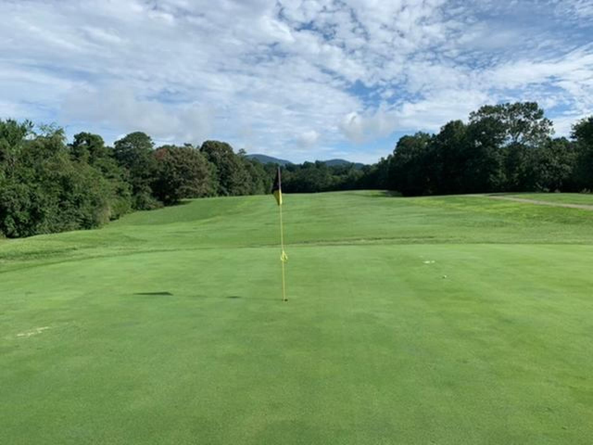 Good condition par 5 (Photo submitted by u000005791217 on 08/23/2020)