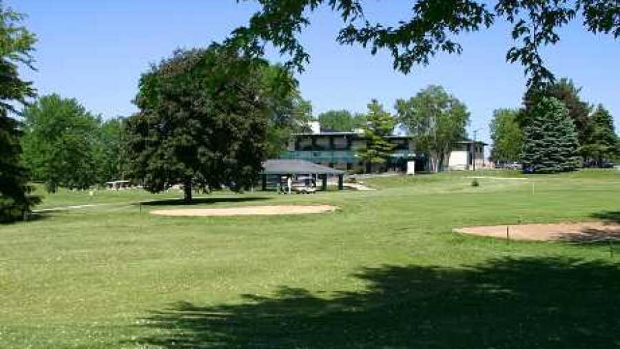 Beaver Dam CC: #9