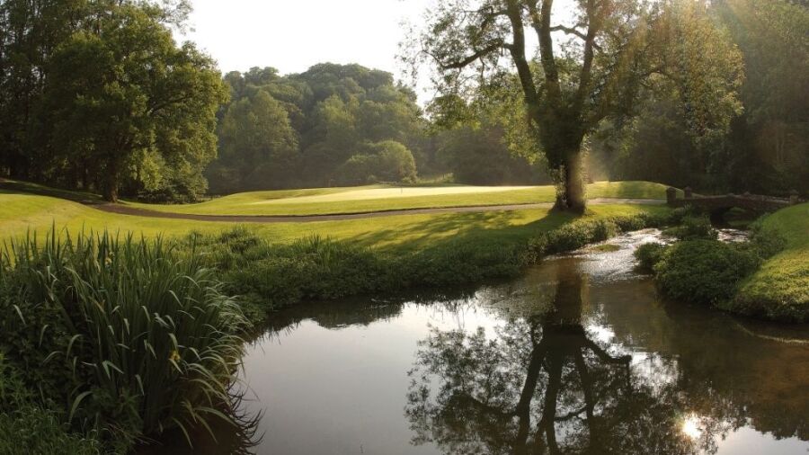 15th green at Manor House Golf Club