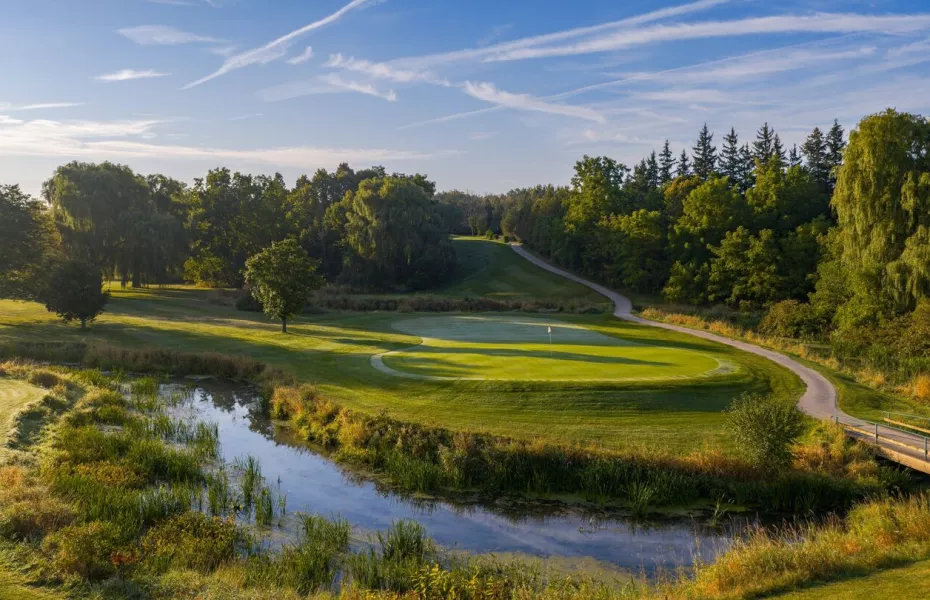Southbrook GC: #9