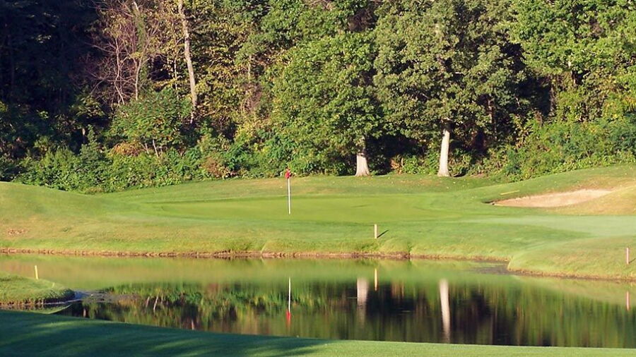 University Ridge GC: #17