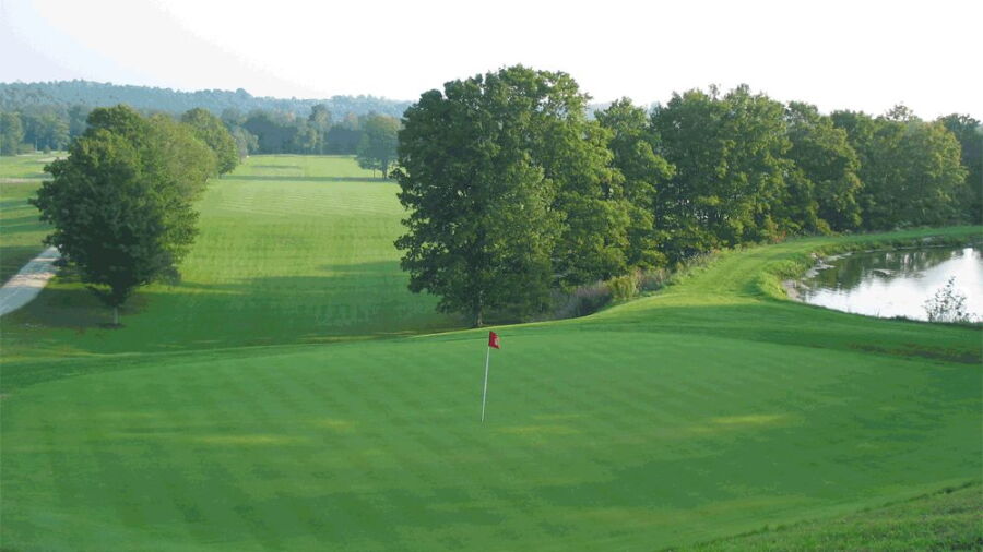 The Ferns Golf Resort: #18