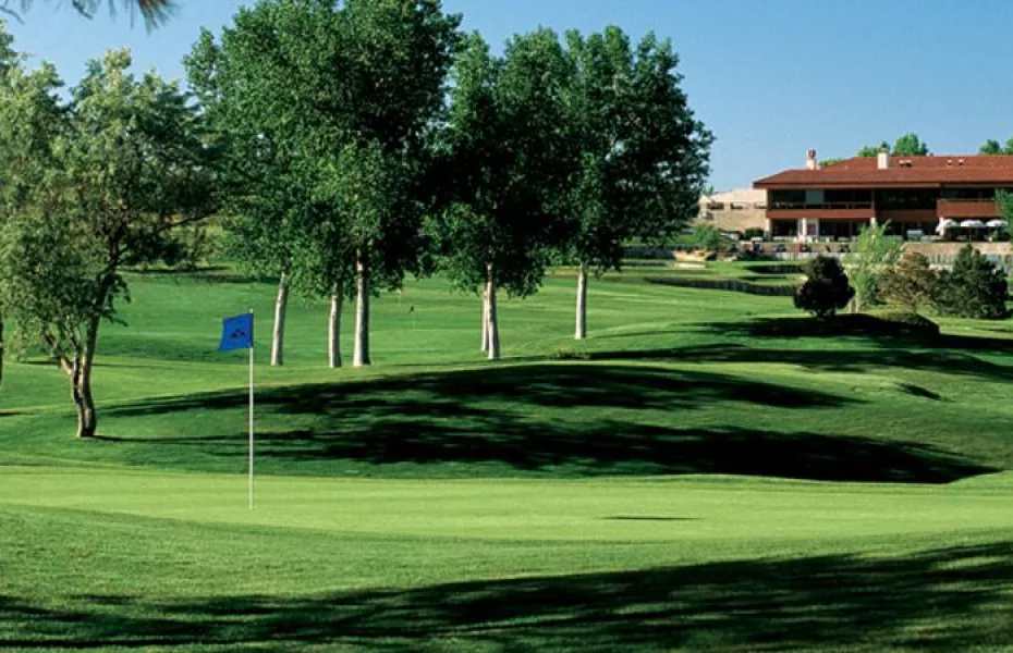 Tanoan CC: Clubhouse