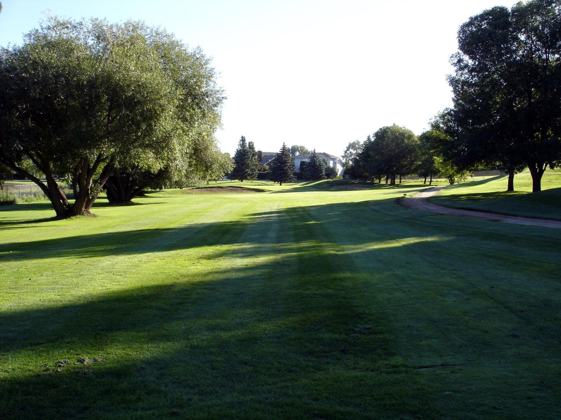 Connaught GC, Hole 8, Par 3, 152 yds (Photo submitted by DYakimec on 04/02/2017)