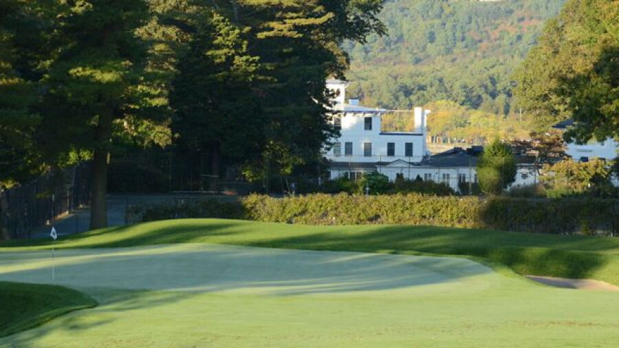 North Shore CC: #18