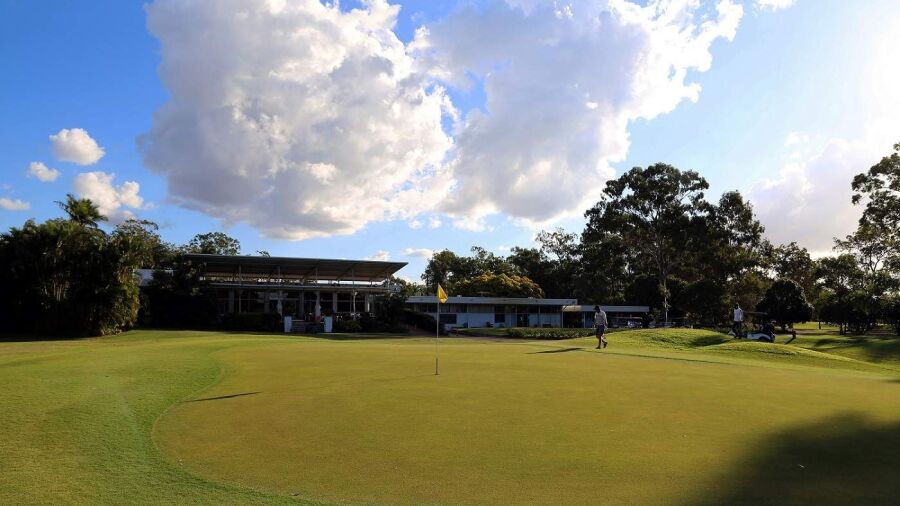 Virginia Golf Club & clubhouse