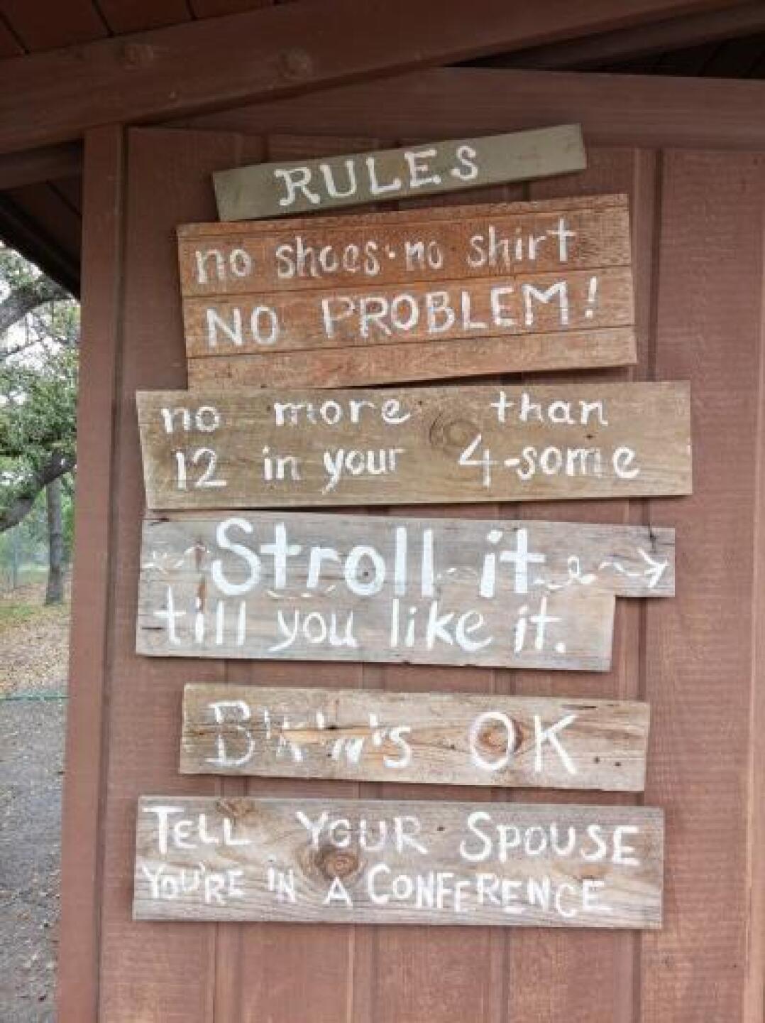 This ain't your normal country club, son. (Photo submitted by GordonATX on 04/21/2014)