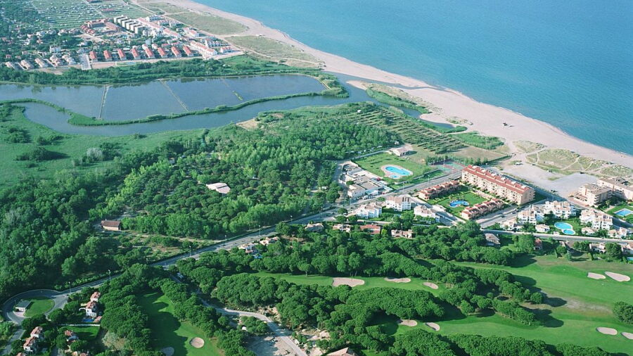 Platja de Pals GC: Aerial view