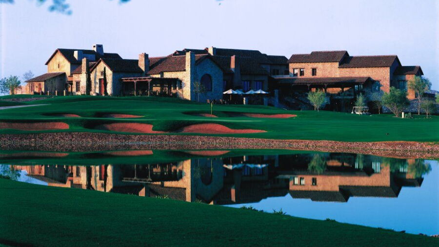 Superstition Mountain C: clubhouse