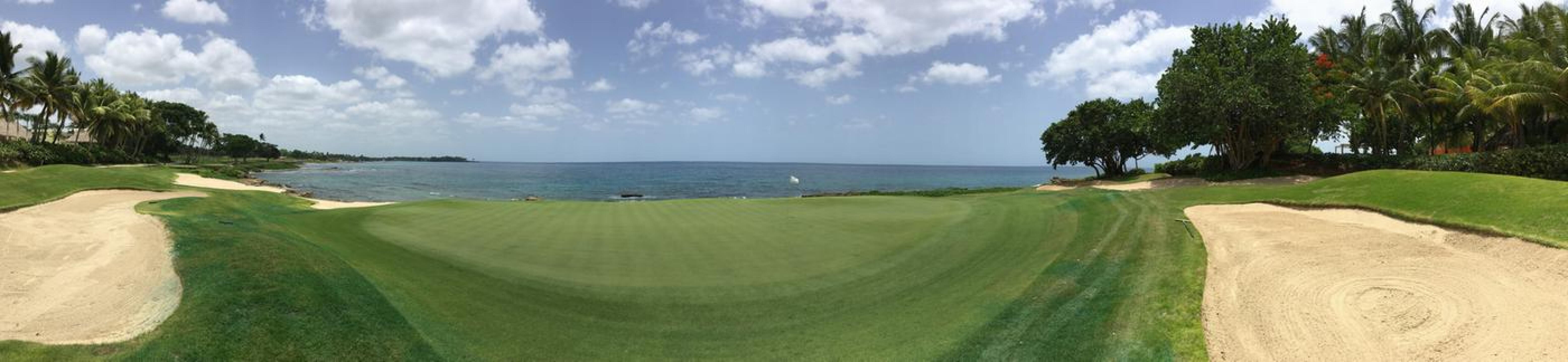 Panoramic View of the 6th green. (Photo submitted by odominguez on 11/09/2016)