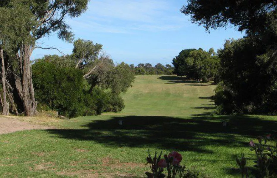 St Leonards GC: #8