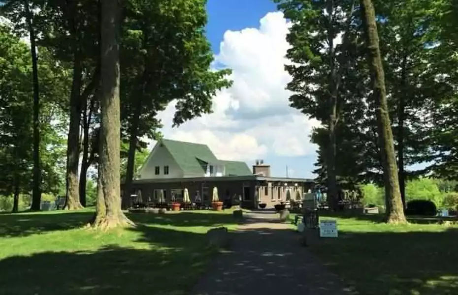 Golf des Arpents Verts: Clubhouse