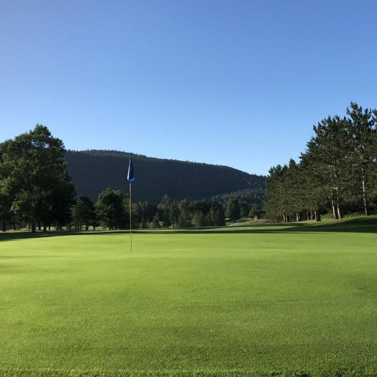 Club de Golf Mont Ste Marie in Lac Sainte Marie, Quebec, Canada GolfPass