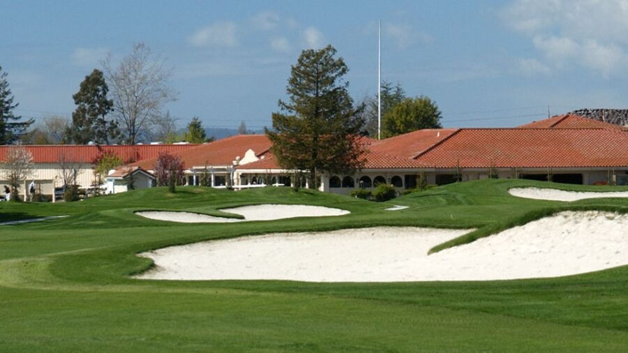 Foxtail GC: Clubhouse