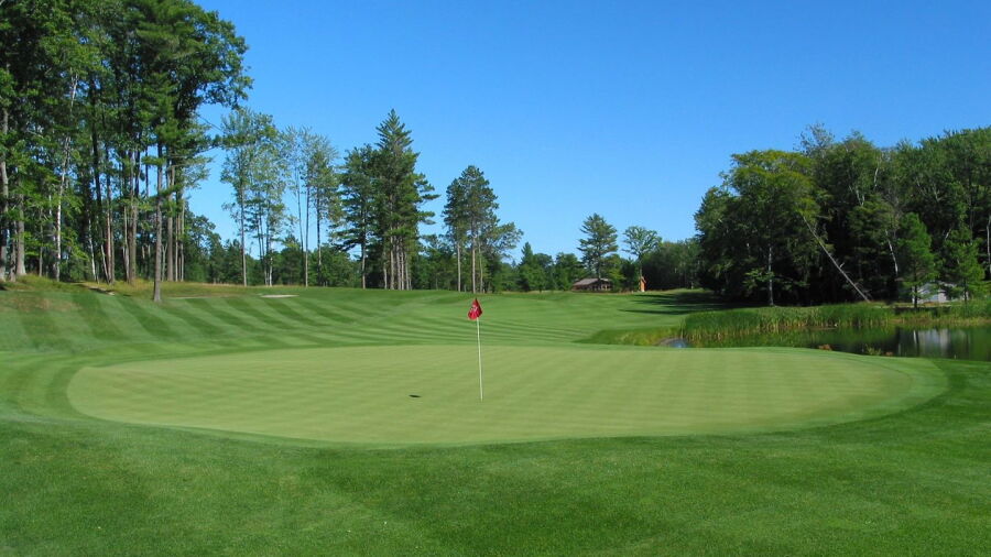 Red Hawk GC