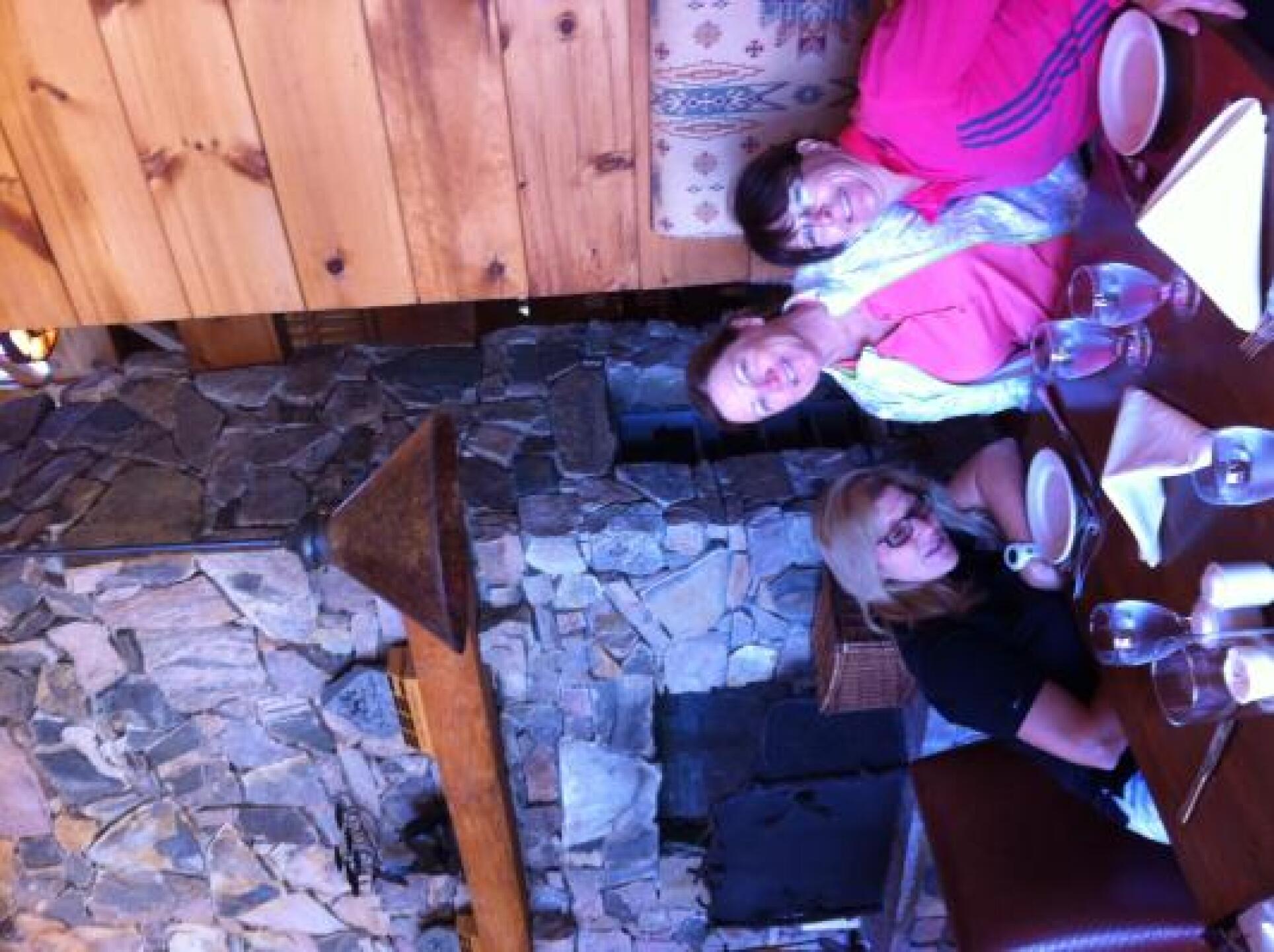 Enjoying Lunch (Photo submitted by Michele182 on 09/18/2013)