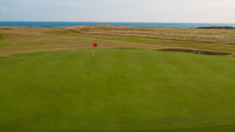 Golf House Club: #16