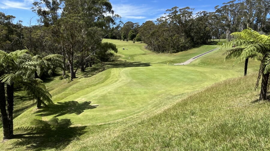 Leura GC: #16
