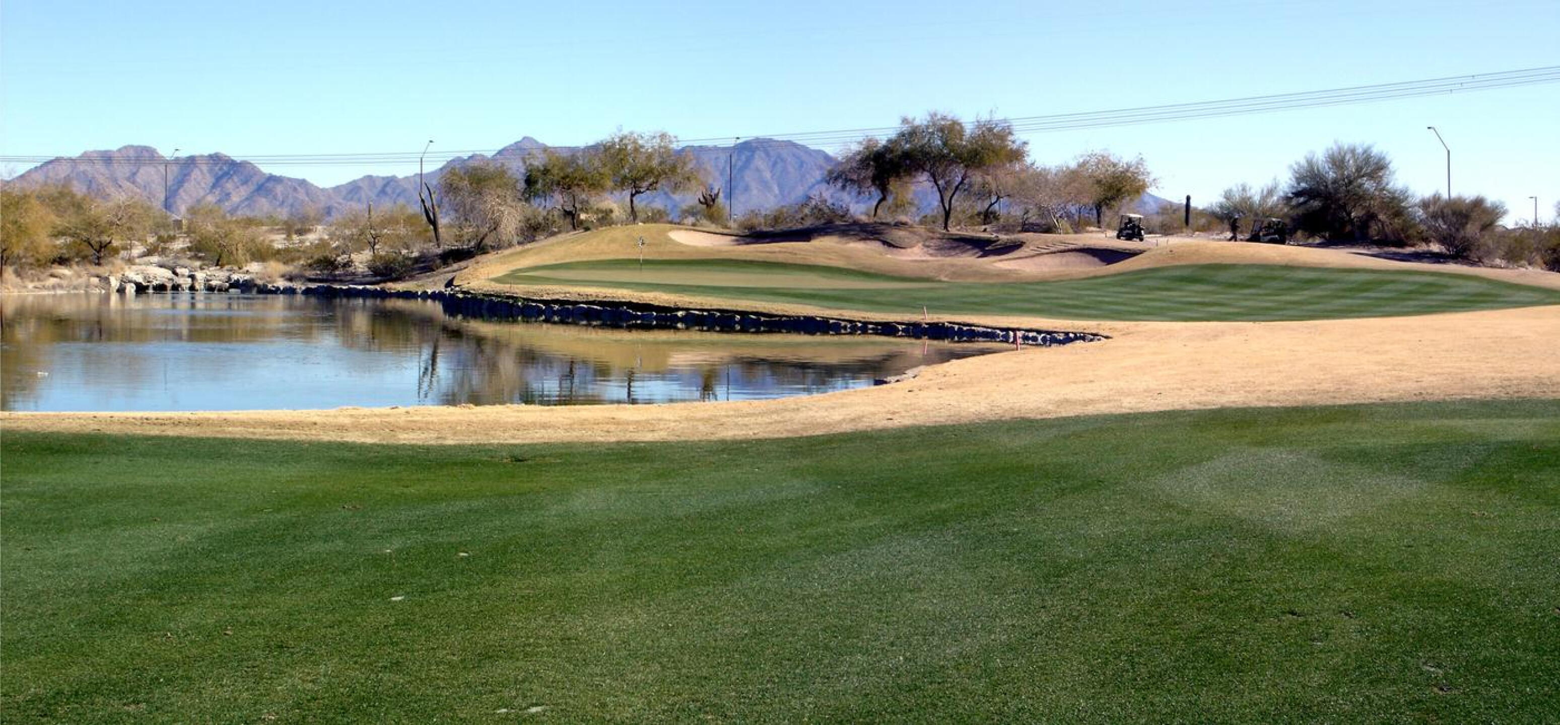 GC of Estrella, Hole 5, Par 4, 386 yds (Photo submitted by DYakimec on 09/09/2017)