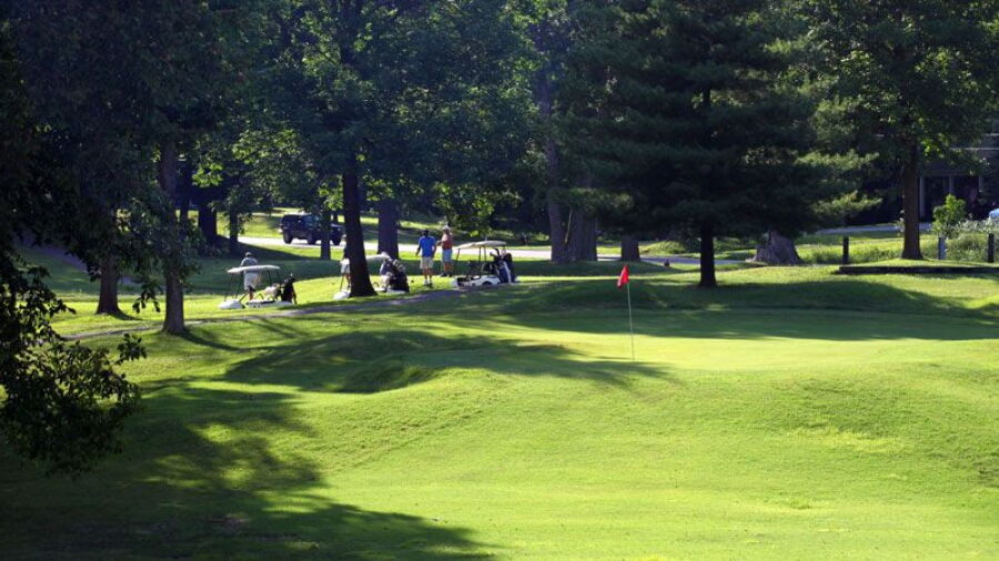 Red Hawk CC