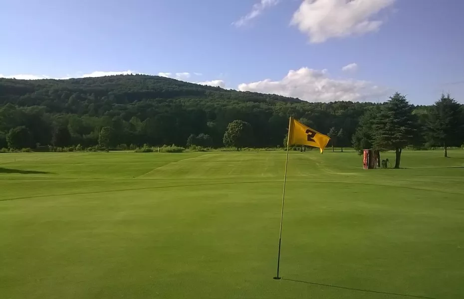 Meadows Golf Center: #2