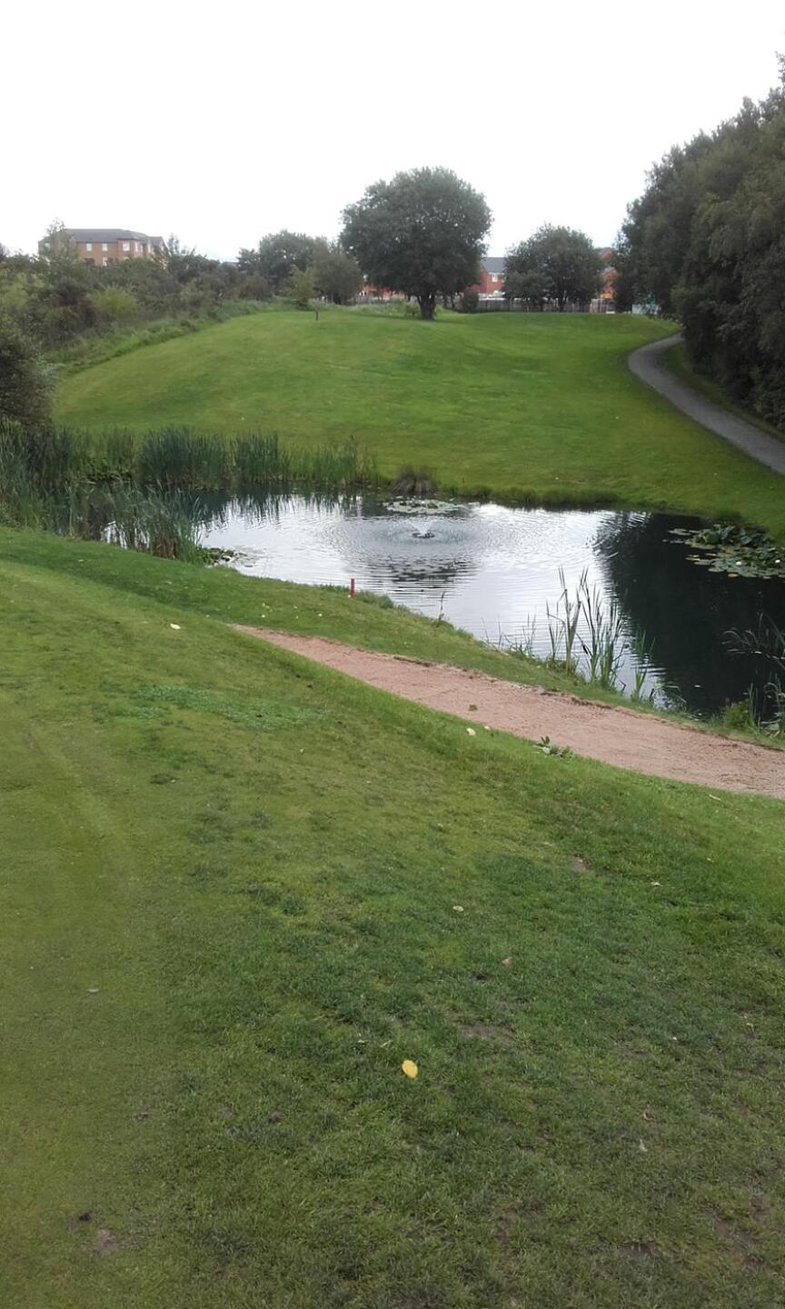 10th Hole (Photo submitted by Patricksh on 09/29/2018)