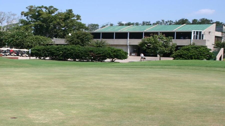 A. C. Read GC: Clubhouse