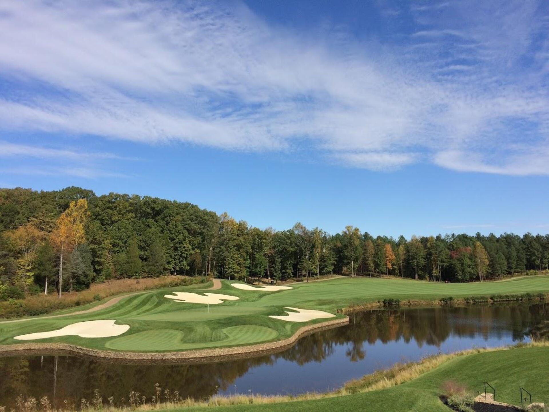 18 green from clubhouse (Photo submitted by EthanZimman on 10/23/2017)