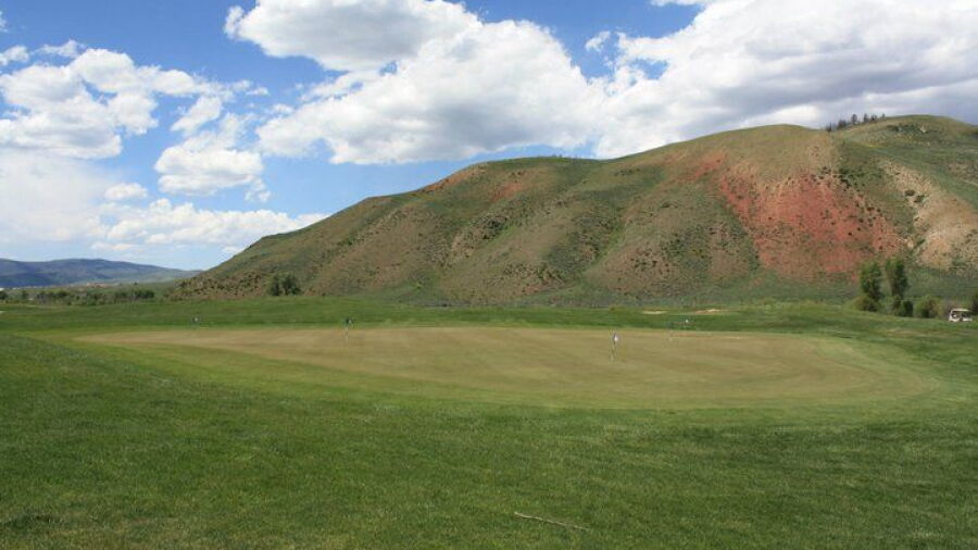 Granby Ranch: chipping green