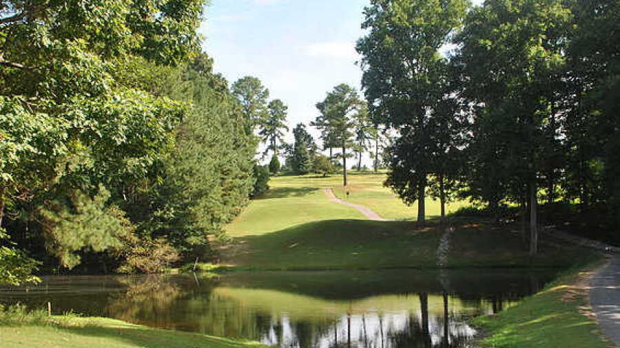 Three Pines CC